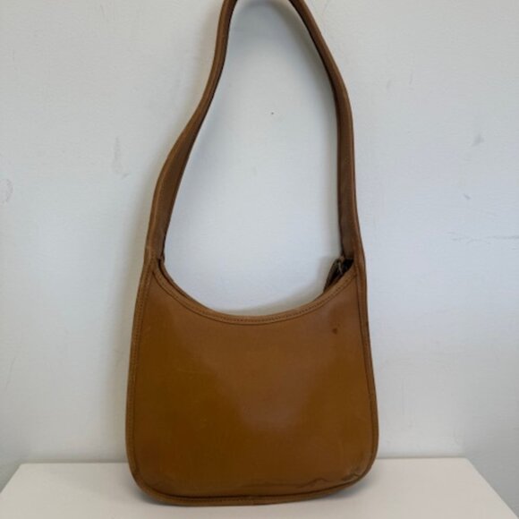 COACH VINTAGE BAG #9020 YELLOW COLOR pre own - Picture 1 of 8